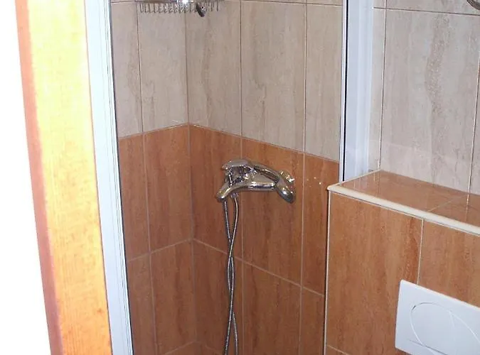 Piculjan * لوبار