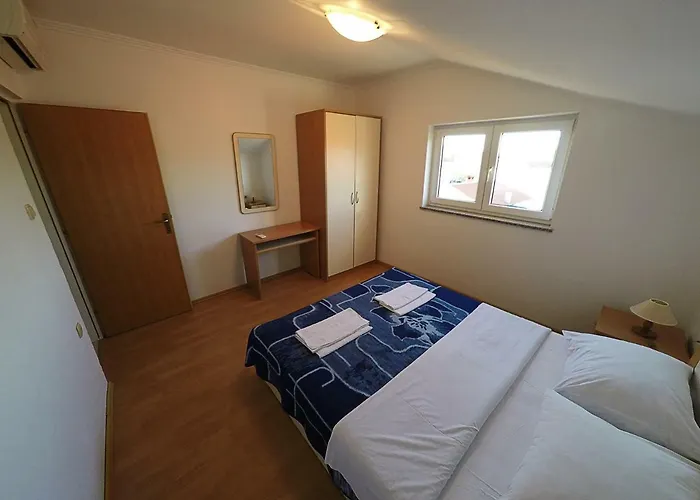 Piculjan * لوبار