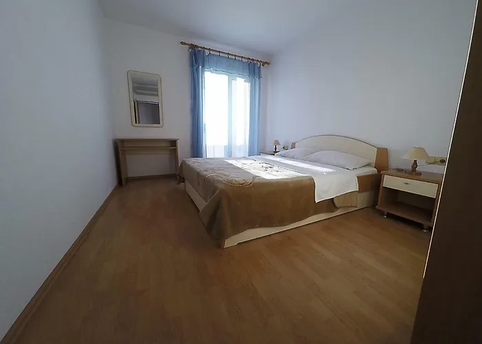 Piculjan * لوبار