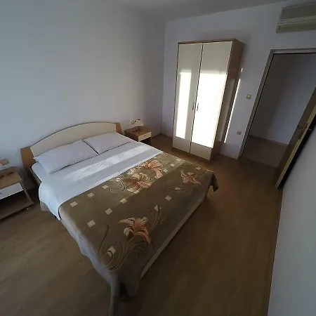 Piculjan Apartmán *