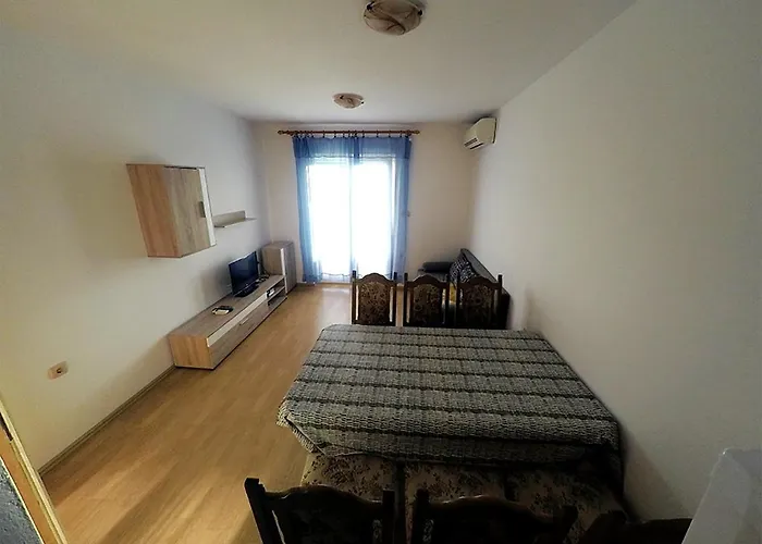 Piculjan Apartament *