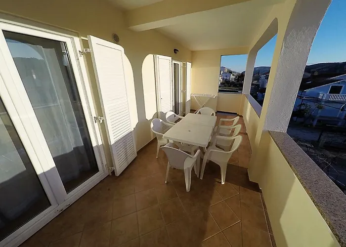 Apartament Piculjan *